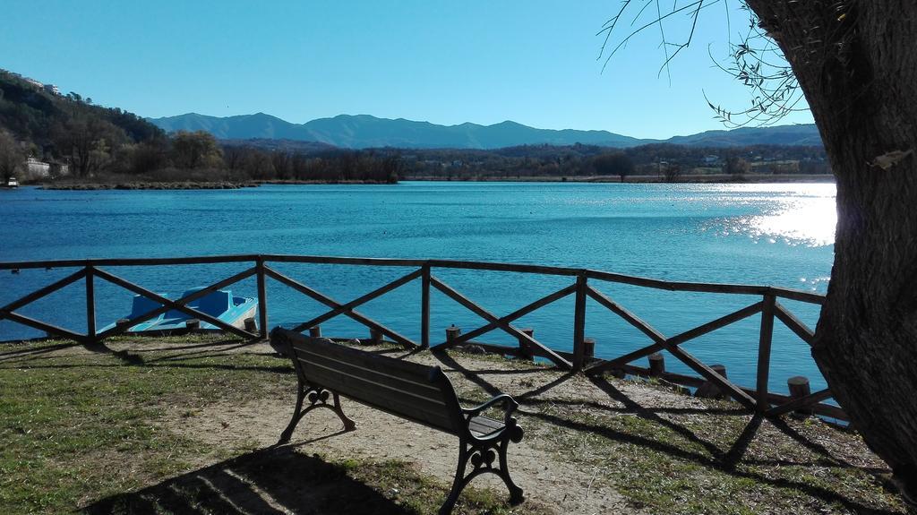 La Casa Sul Lago Posta Fibreno Eksteriør billede