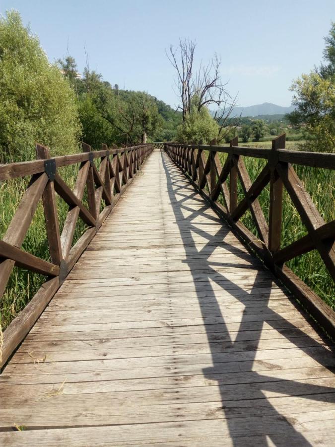 La Casa Sul Lago Posta Fibreno Eksteriør billede